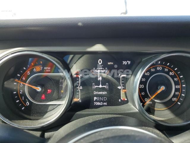 Photo 8 of 2019 JEEP WRANGLER UNLIMITED SPORT (VIN 1C4HJXDN1KW689612)