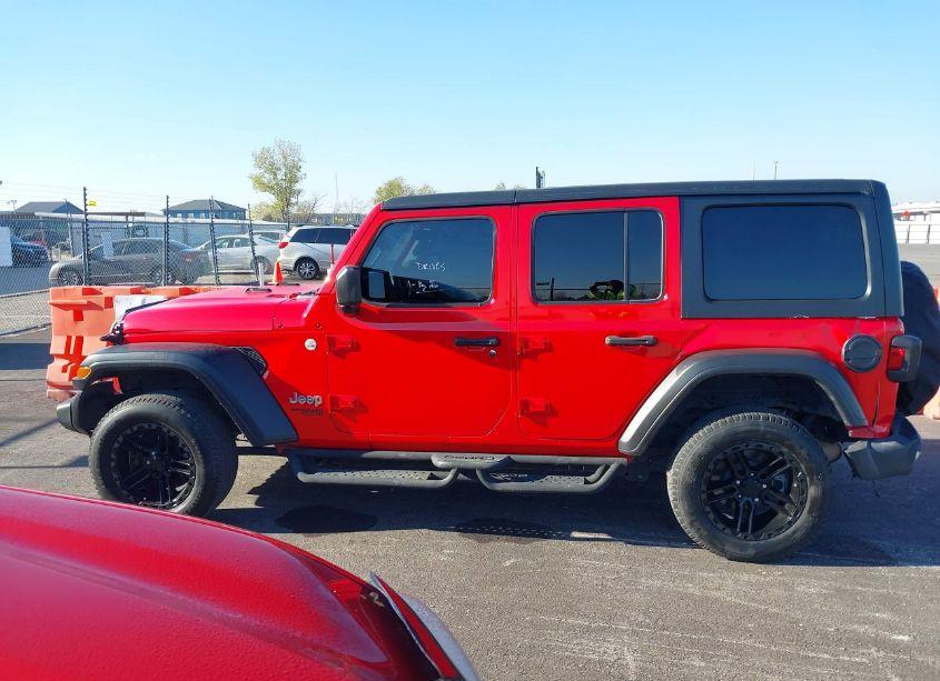 Photo 14 of 2020 Jeep Wrangler UNLIMITED SPORT S 4X4 (VIN 1C4HJXDN1LW154619)