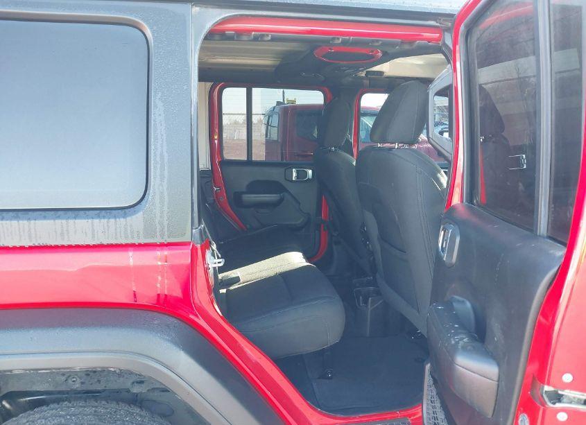 Photo 8 of 2020 Jeep Wrangler UNLIMITED SPORT S 4X4 (VIN 1C4HJXDN1LW154619)