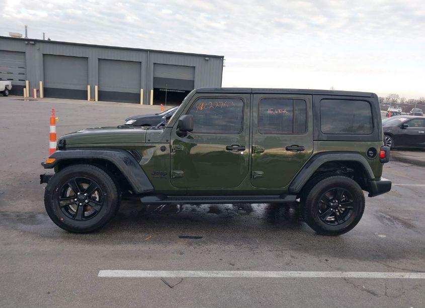 Photo 14 of 2022 Jeep Wrangler UNLIMITED SPORT ALTITUDE 4X4 (VIN 1C4HJXDN1NW277839)