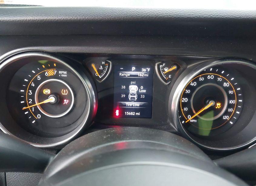 Photo 7 of 2022 Jeep Wrangler UNLIMITED SPORT ALTITUDE 4X4 (VIN 1C4HJXDN1NW277839)