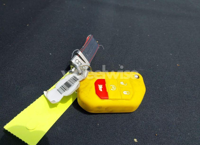 Photo 11 of 2018 Jeep Wrangler UNLIMITED SPORT S 4X4 (VIN 1C4HJXDN2JW324872)