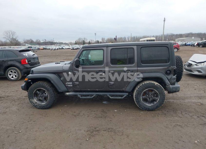 Photo 14 of 2019 Jeep Wrangler UNLIMITED SPORT S 4X4 (VIN 1C4HJXDN2KW636644)