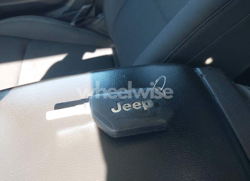 Photo 11 of 2019 Jeep Wrangler UNLIMITED SPORT S 4X4 (VIN 1C4HJXDN2KW649734)