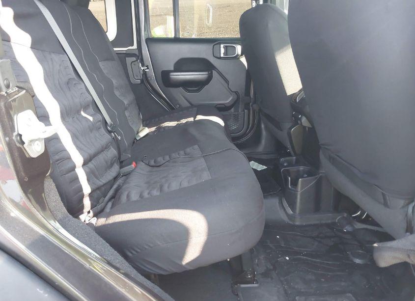 Photo 8 of 2020 Jeep Wrangler UNLIMITED SPORT ALTITUDE 4X4 (VIN 1C4HJXDN2LW116395)