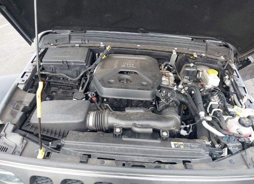 Photo 10 of 2020 Jeep Wrangler UNLIMITED SPORT S 4X4 (VIN 1C4HJXDN2LW151342)