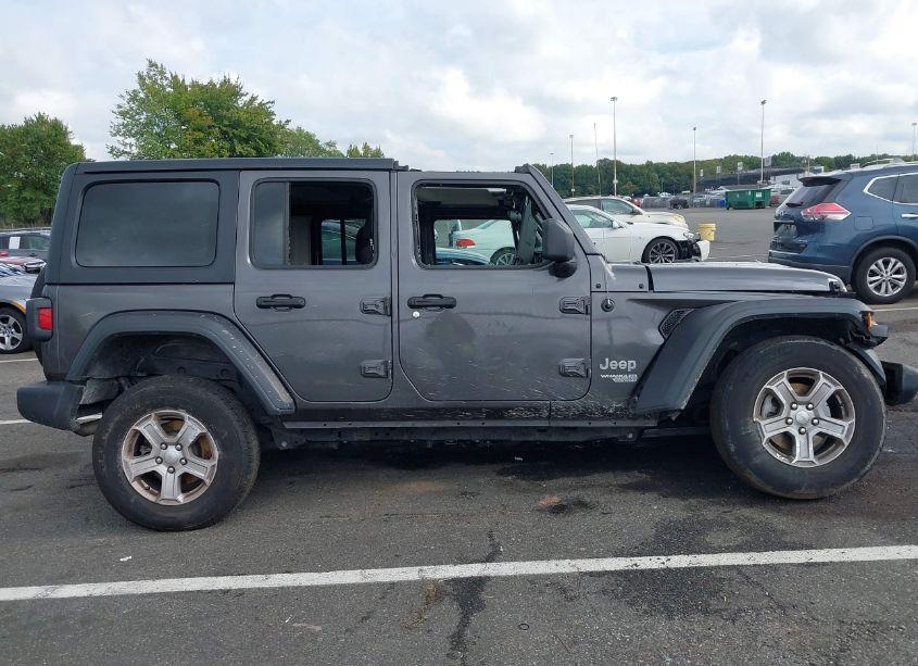 Photo 12 of 2020 Jeep Wrangler UNLIMITED SPORT S 4X4 (VIN 1C4HJXDN2LW151342)