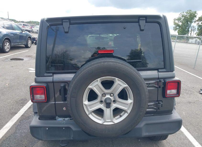 Photo 15 of 2020 Jeep Wrangler UNLIMITED SPORT S 4X4 (VIN 1C4HJXDN2LW151342)