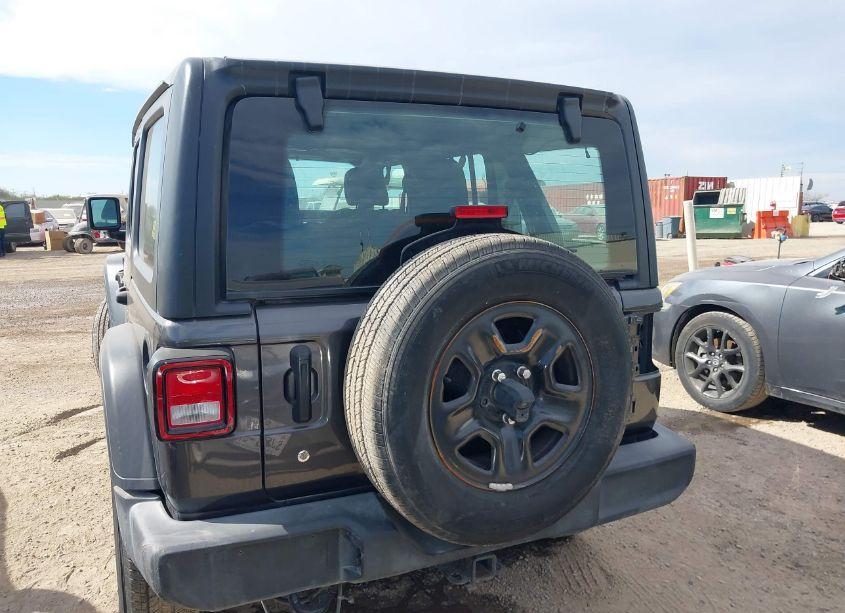 Photo 16 of 2020 Jeep Wrangler UNLIMITED SPORT 4X4 (VIN 1C4HJXDN2LW155455)