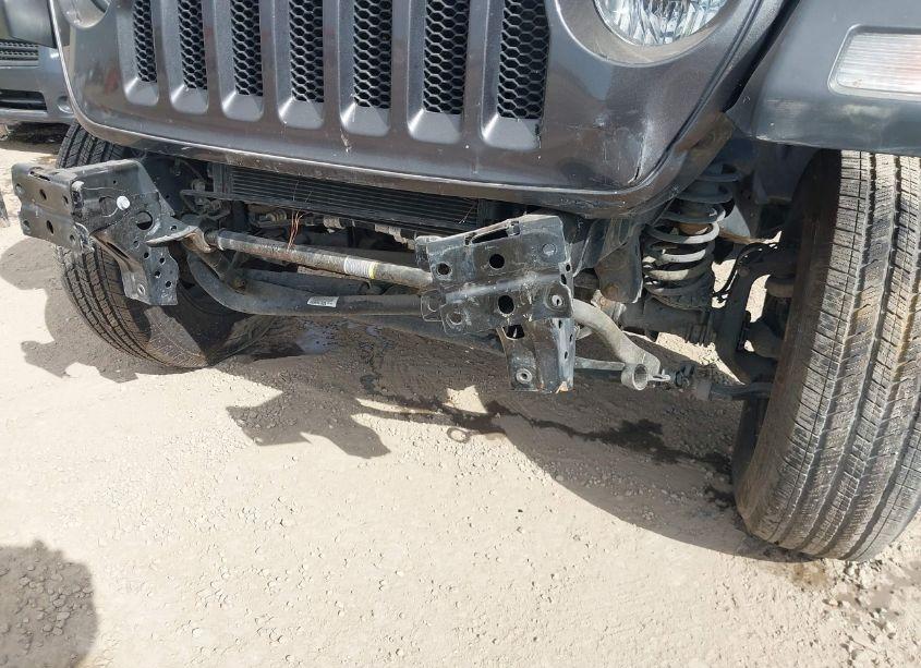 Photo 6 of 2020 Jeep Wrangler UNLIMITED SPORT 4X4 (VIN 1C4HJXDN2LW155455)