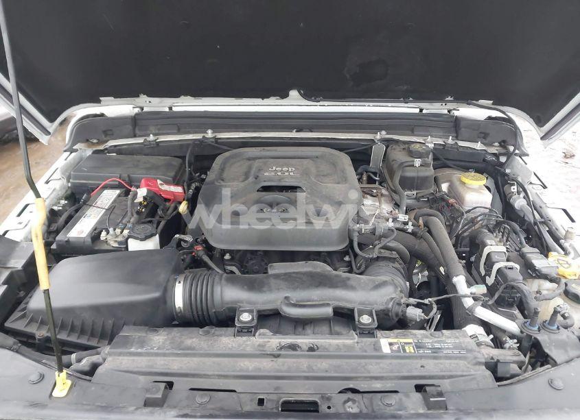 Photo 10 of 2020 Jeep Wrangler UNLIMITED SPORT S 4X4 (VIN 1C4HJXDN2LW223897)