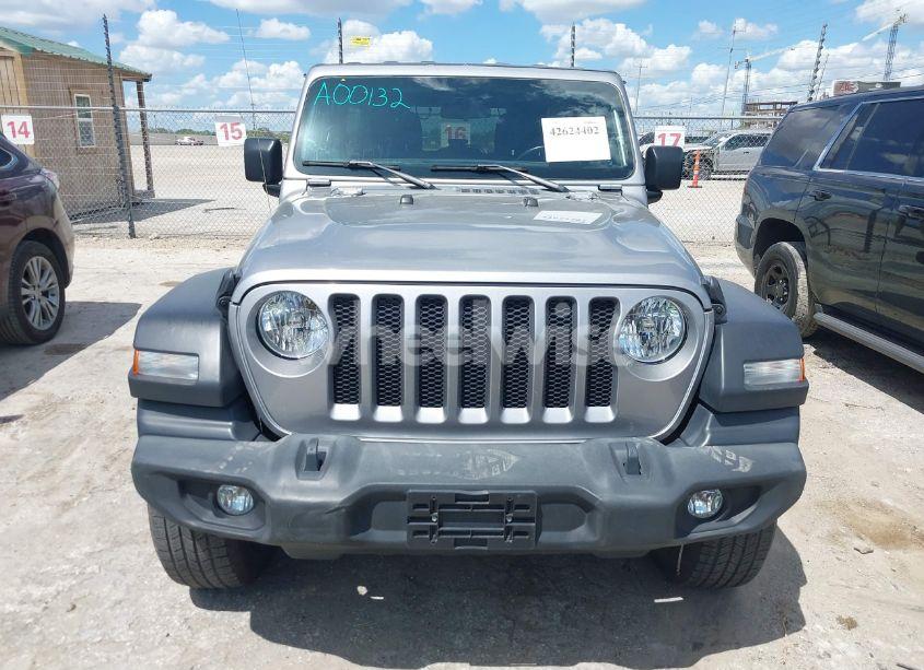 Photo 12 of 2021 Jeep Wrangler UNLIMITED SPORT S 4X4 (VIN 1C4HJXDN2MW544730)