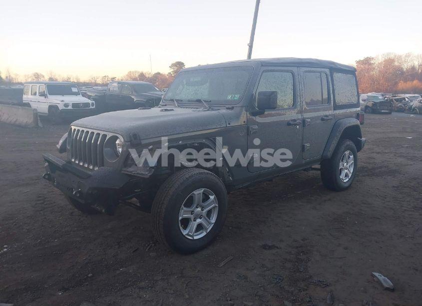 Photo 2 of 2021 Jeep Wrangler UNLIMITED SPORT S 4X4 (VIN 1C4HJXDN2MW585651)