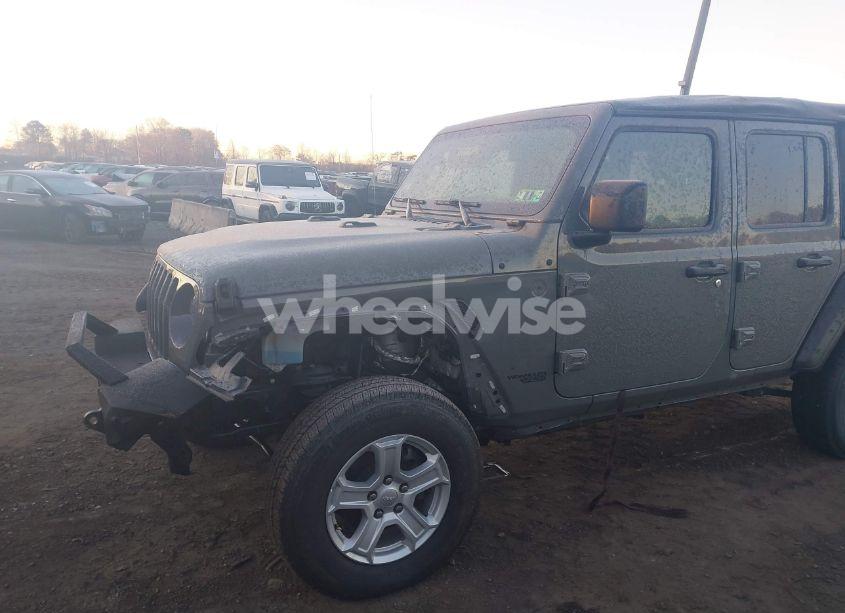 Photo 6 of 2021 Jeep Wrangler UNLIMITED SPORT S 4X4 (VIN 1C4HJXDN2MW585651)
