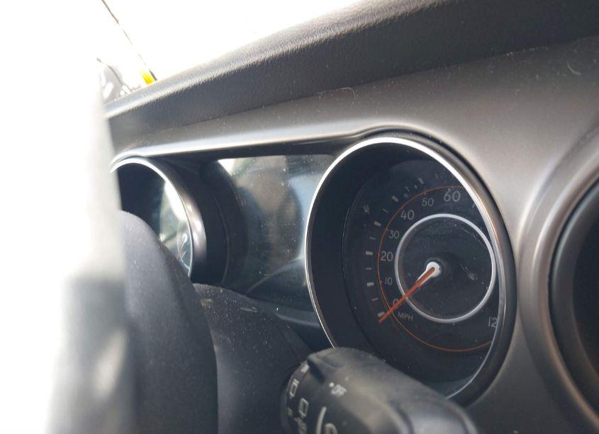 Photo 15 of 2019 Jeep Wrangler UNLIMITED SPORT S 4X4 (VIN 1C4HJXDN3KW500913)