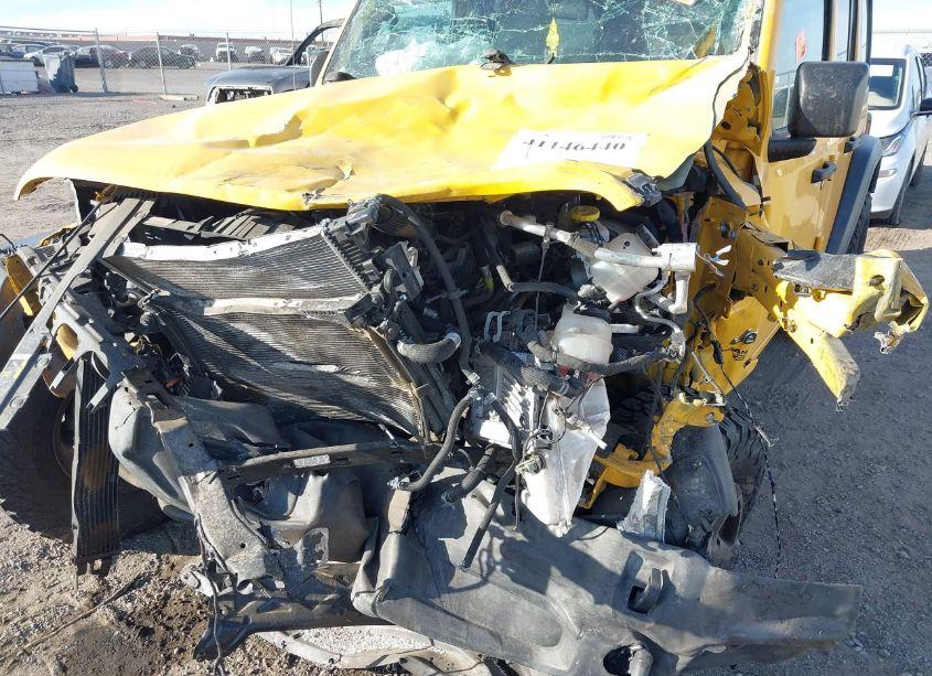 Photo 6 of 2019 Jeep Wrangler UNLIMITED SPORT S 4X4 (VIN 1C4HJXDN3KW500913)