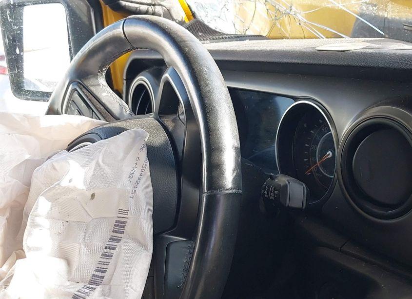 Photo 7 of 2019 Jeep Wrangler UNLIMITED SPORT S 4X4 (VIN 1C4HJXDN3KW500913)