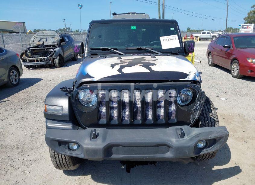 Photo 12 of 2019 Jeep Wrangler UNLIMITED SPORT S 4X4 (VIN 1C4HJXDN3KW668597)