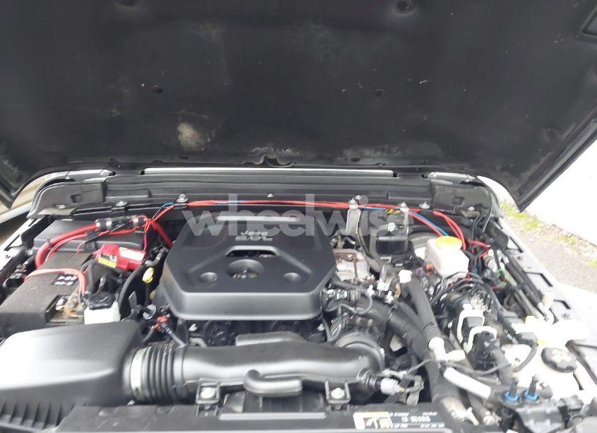 Photo 10 of 2020 Jeep Wrangler UNLIMITED SPORT S 4X4 (VIN 1C4HJXDN3LW164701)
