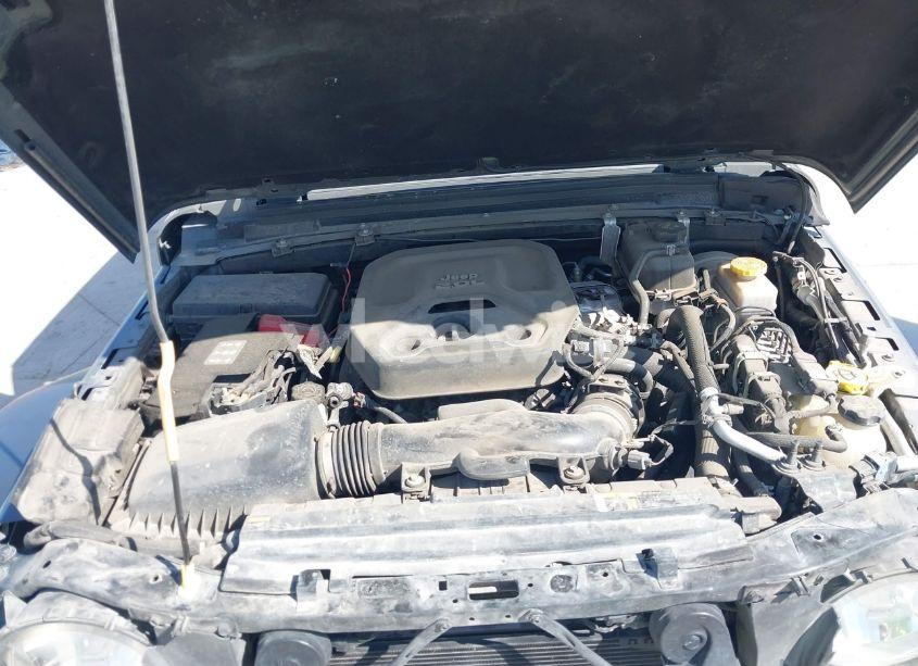 Photo 10 of 2020 Jeep Wrangler UNLIMITED SPORT S 4X4 (VIN 1C4HJXDN3LW337617)