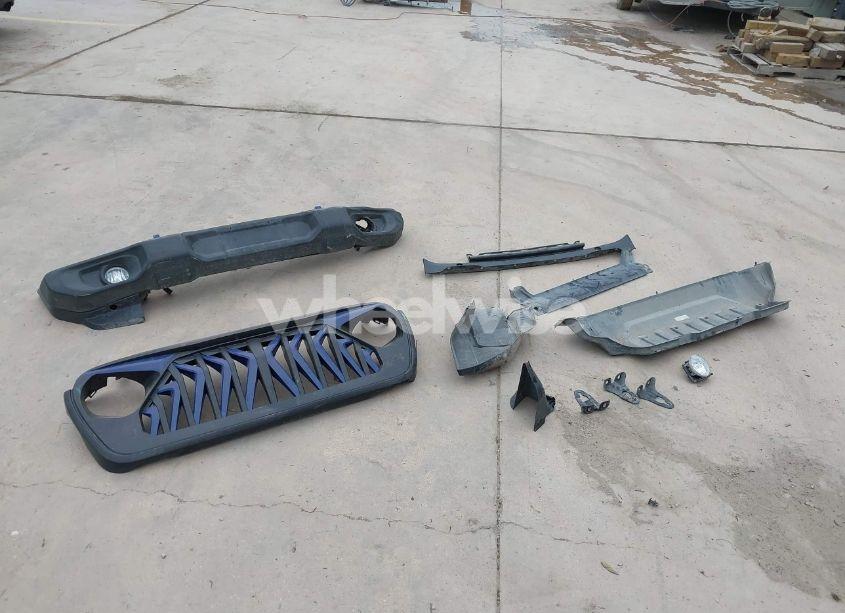 Photo 12 of 2020 Jeep Wrangler UNLIMITED SPORT S 4X4 (VIN 1C4HJXDN3LW337617)