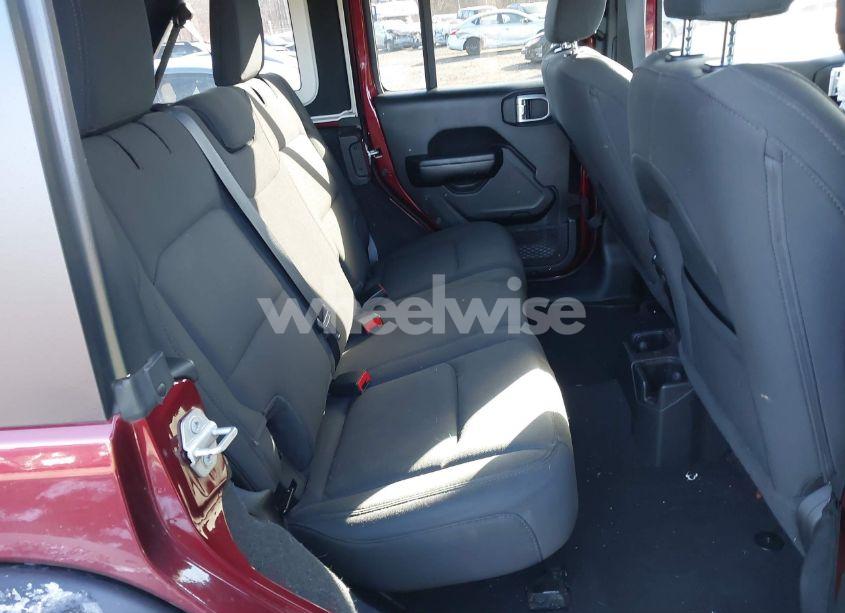 Photo 8 of 2021 Jeep Wrangler UNLIMITED SPORT ALTITUDE 4X4 (VIN 1C4HJXDN3MW729076)