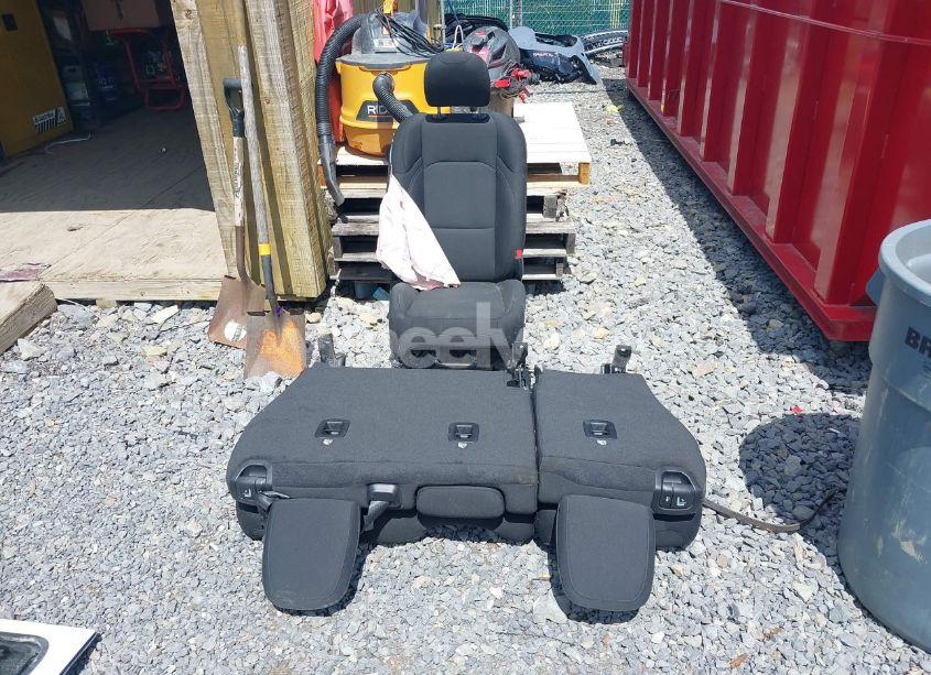 Photo 19 of 2021 Jeep Wrangler UNLIMITED SPORT S 4X4 (VIN 1C4HJXDN3MW790797)