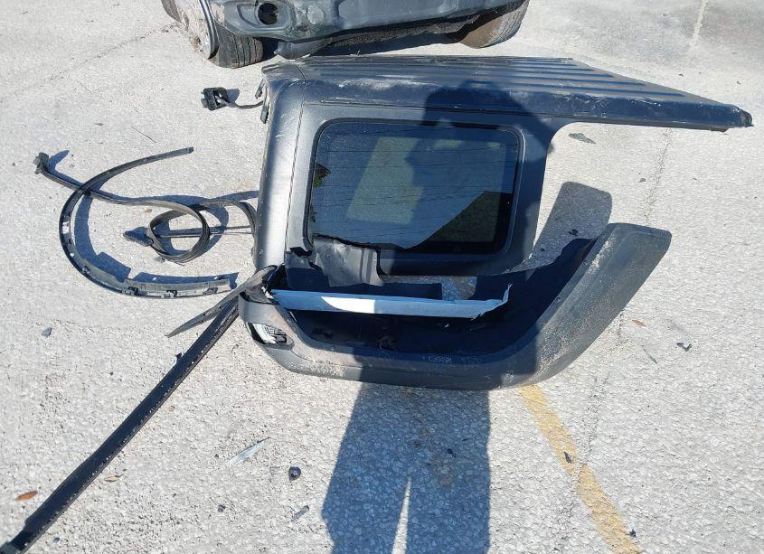 Photo 12 of 2021 Jeep Wrangler UNLIMITED SPORT S 4X4 (VIN 1C4HJXDN3MW831140)