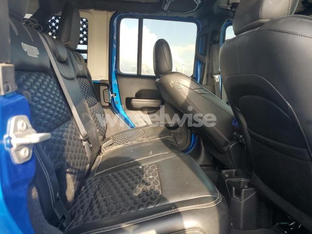 Photo 6 of 2021 JEEP WRANGLER UNLIMITED SPORT (VIN 1C4HJXDN3MW839061)