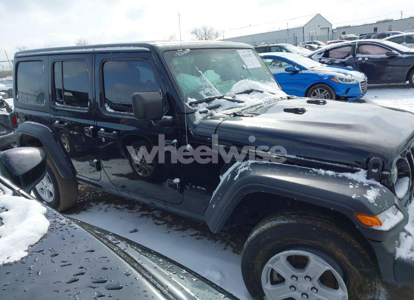 Photo 13 of 2022 Jeep Wrangler UNLIMITED SPORT S 4X4 (VIN 1C4HJXDN3NW132849)