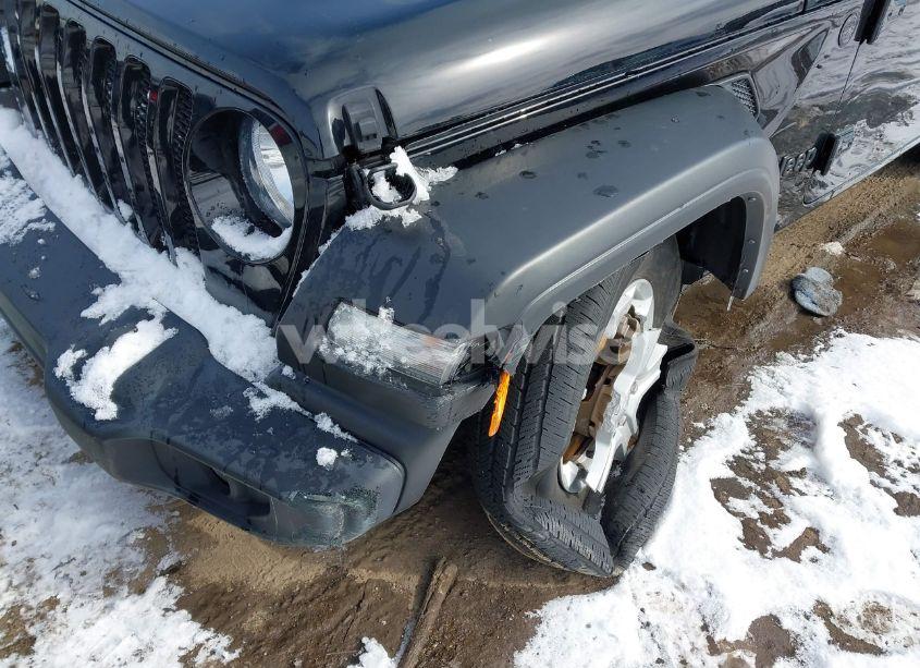 Photo 17 of 2022 Jeep Wrangler UNLIMITED SPORT S 4X4 (VIN 1C4HJXDN3NW132849)