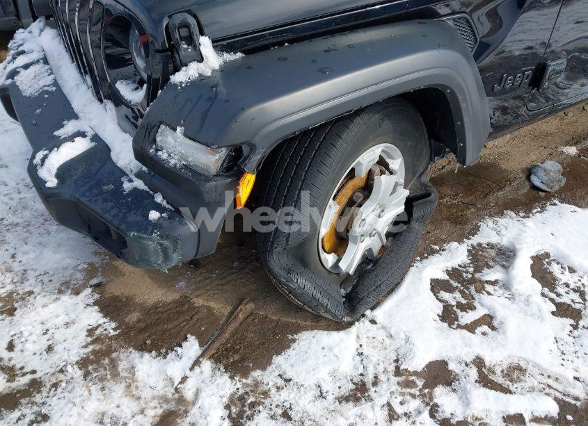 Photo 18 of 2022 Jeep Wrangler UNLIMITED SPORT S 4X4 (VIN 1C4HJXDN3NW132849)