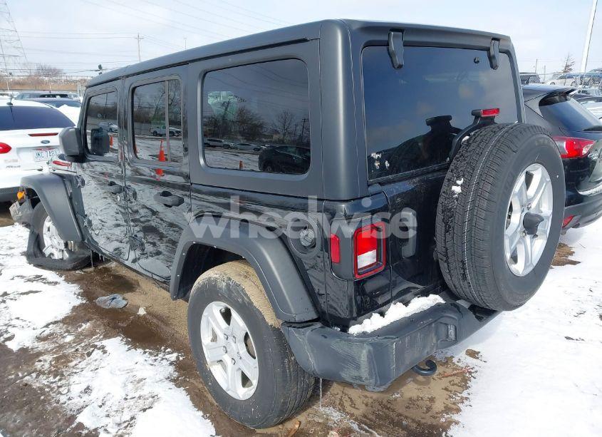 Photo 3 of 2022 Jeep Wrangler UNLIMITED SPORT S 4X4 (VIN 1C4HJXDN3NW132849)