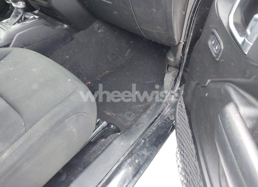 Photo 5 of 2022 Jeep Wrangler UNLIMITED SPORT S 4X4 (VIN 1C4HJXDN3NW132849)