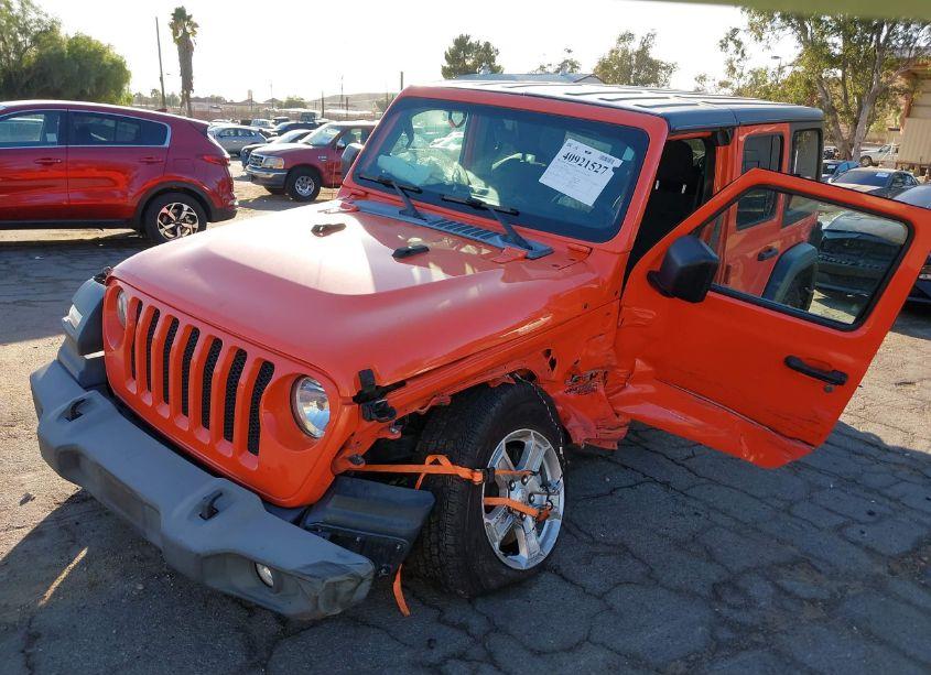 Photo 2 of 2019 Jeep Wrangler UNLIMITED SPORT S 4X4 (VIN 1C4HJXDN4KW539039)