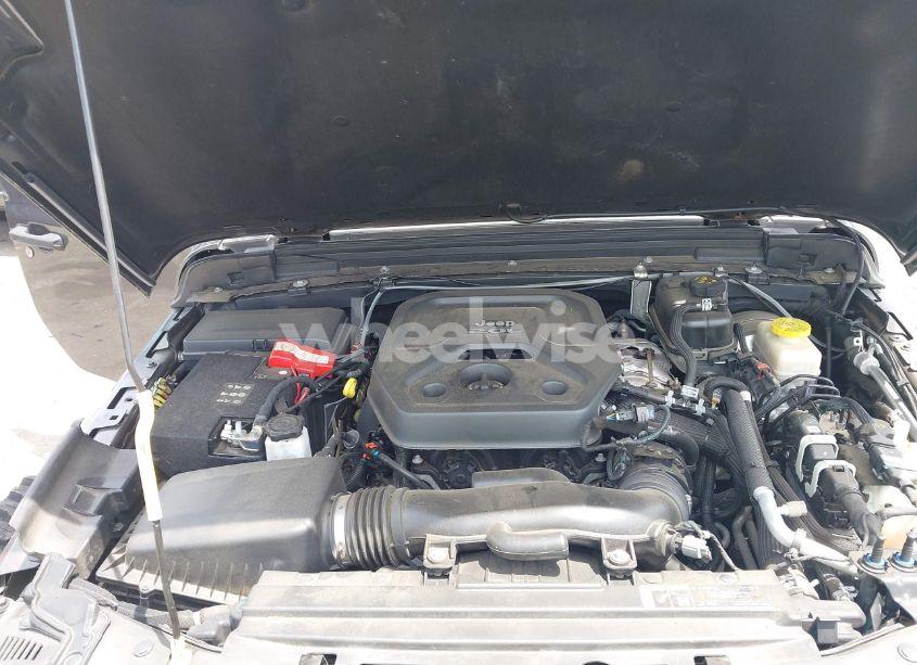 Photo 10 of 2019 Jeep Wrangler UNLIMITED SPORT S 4X4 (VIN 1C4HJXDN4KW577273)