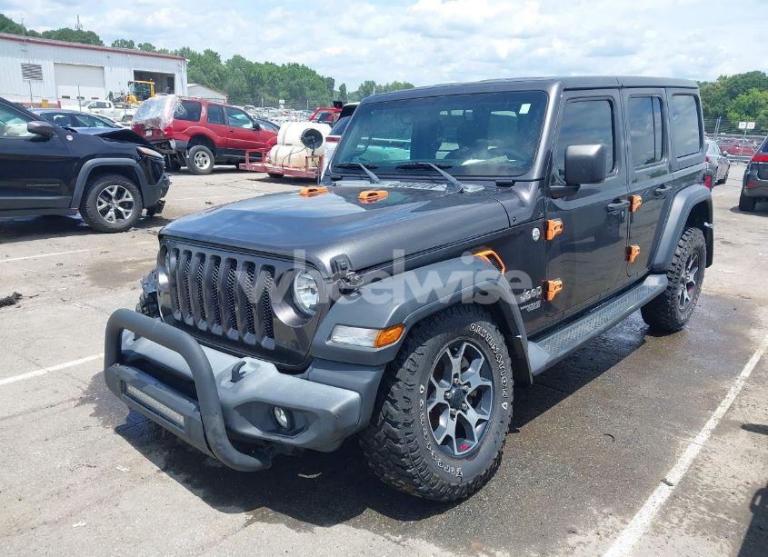 Photo 2 of 2019 Jeep Wrangler UNLIMITED SPORT S 4X4 (VIN 1C4HJXDN4KW577273)