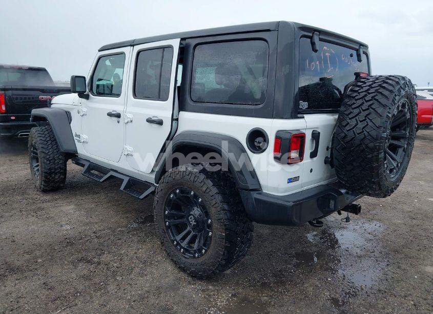 Photo 3 of 2019 Jeep Wrangler UNLIMITED SPORT S 4X4 (VIN 1C4HJXDN4KW637939)