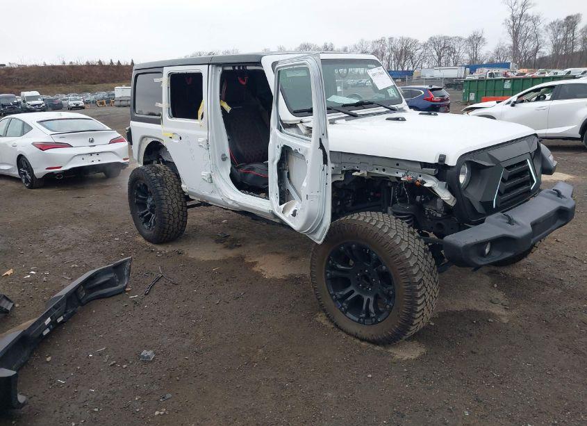 2020 Jeep Wrangler UNLIMITED SPORT ALTITUDE 4X4 (VIN 1C4HJXDN4LW120867) main photo