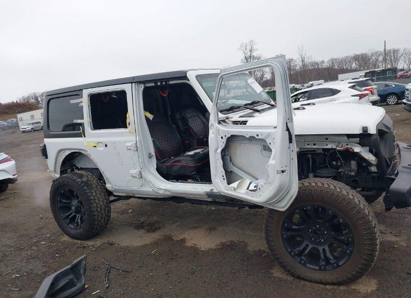 Photo 13 of 2020 Jeep Wrangler UNLIMITED SPORT ALTITUDE 4X4 (VIN 1C4HJXDN4LW120867)