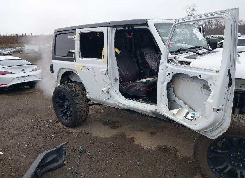 Photo 6 of 2020 Jeep Wrangler UNLIMITED SPORT ALTITUDE 4X4 (VIN 1C4HJXDN4LW120867)