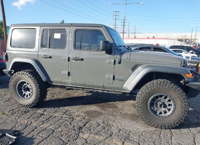 Photo 13 of 2020 Jeep Wrangler UNLIMITED SPORT S 4X4 (VIN 1C4HJXDN4LW283146)