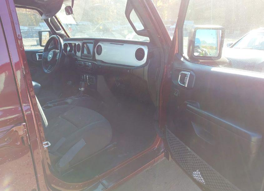 Photo 5 of 2021 Jeep Wrangler UNLIMITED ISLANDER 4X4 (VIN 1C4HJXDN4MW604104)