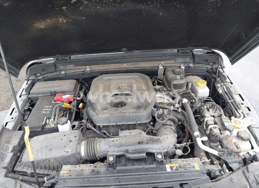 Photo 10 of 2021 Jeep Wrangler UNLIMITED SPORT S 4X4 (VIN 1C4HJXDN4MW832099)