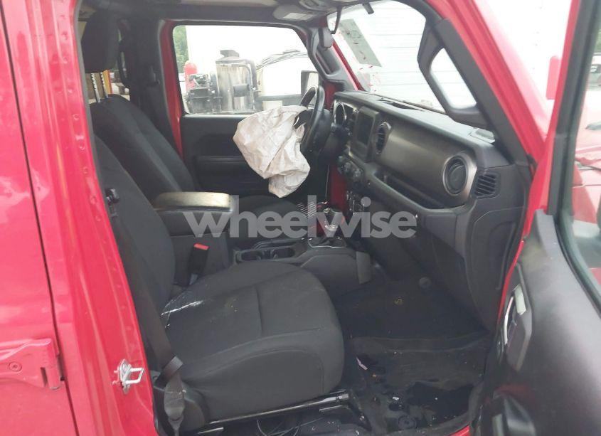 Photo 5 of 2020 Jeep Wrangler UNLIMITED SPORT S 4X4 (VIN 1C4HJXDN5LW160410)