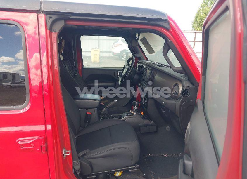 Photo 5 of 2020 Jeep Wrangler UNLIMITED SPORT S 4X4 (VIN 1C4HJXDN5LW279865)