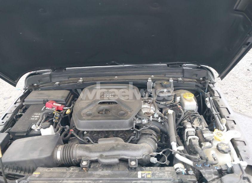 Photo 10 of 2021 Jeep Wrangler UNLIMITED 80TH ANNIVERSARY 4X4 (VIN 1C4HJXDN5MW549839)