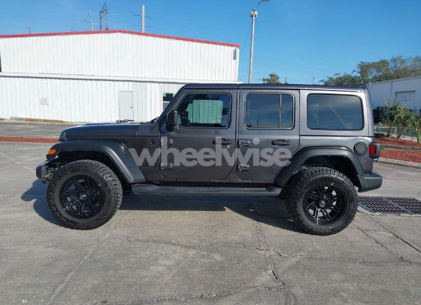 Photo 15 of 2021 Jeep Wrangler UNLIMITED SPORT 4X4 (VIN 1C4HJXDN5MW808846)