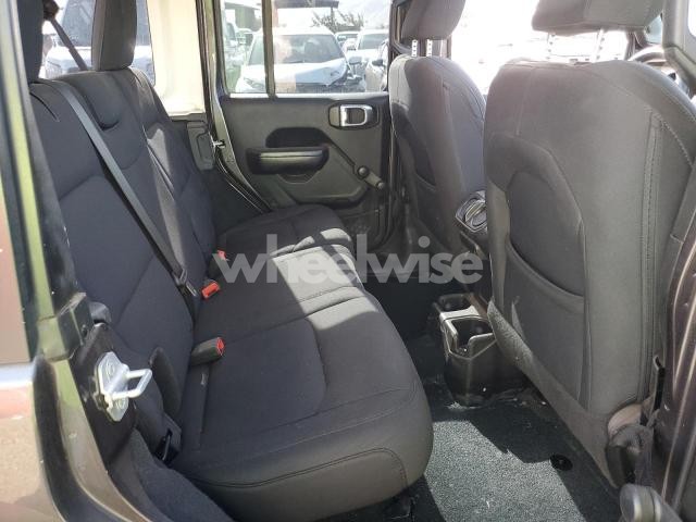 Photo 5 of 2018 JEEP WRANGLER UNLIMITED SPORT (VIN 1C4HJXDN6JW232549)