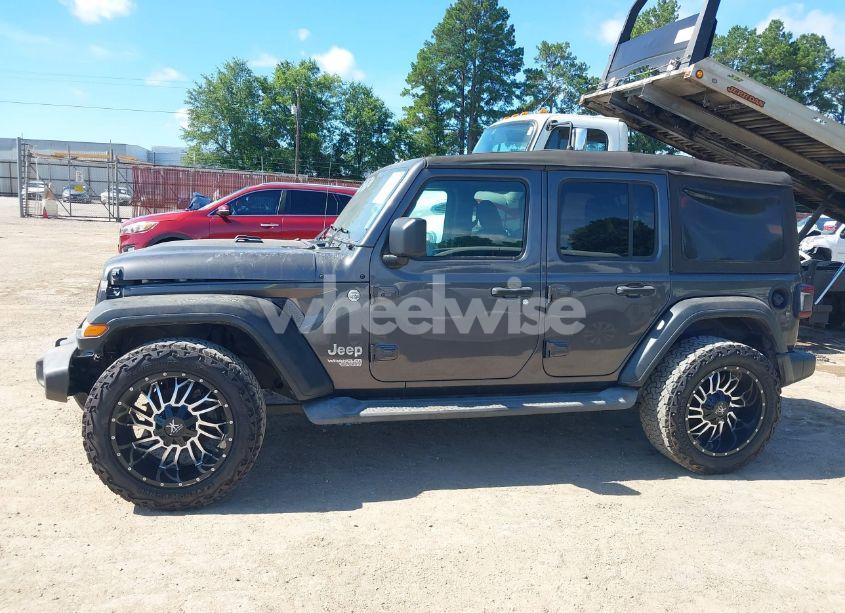 Photo 14 of 2018 Jeep Wrangler UNLIMITED SPORT S 4X4 (VIN 1C4HJXDN6JW277829)